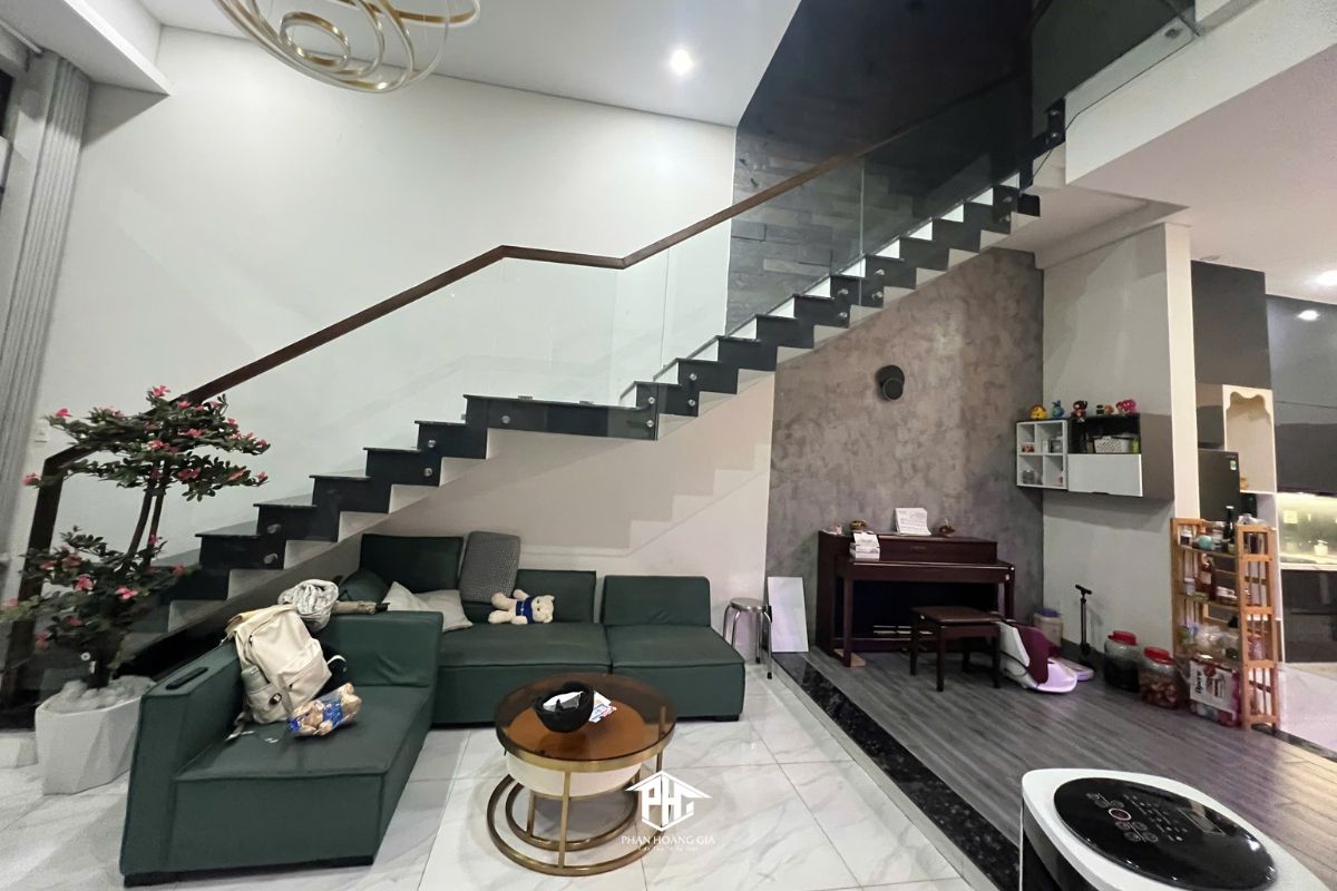 Hình ảnh thực tế phòng khách trước khi cải tạo